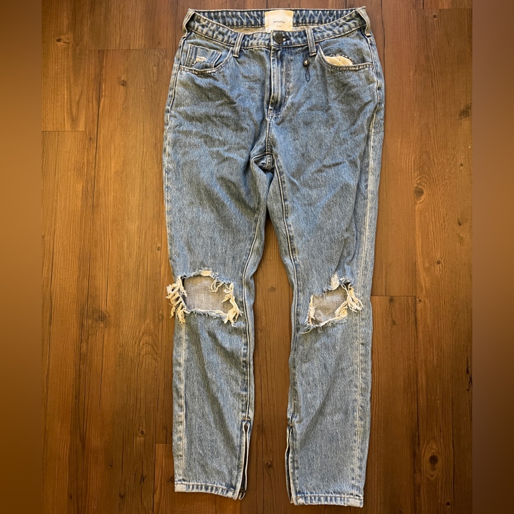 Light Blue Distressed Women's Jeans